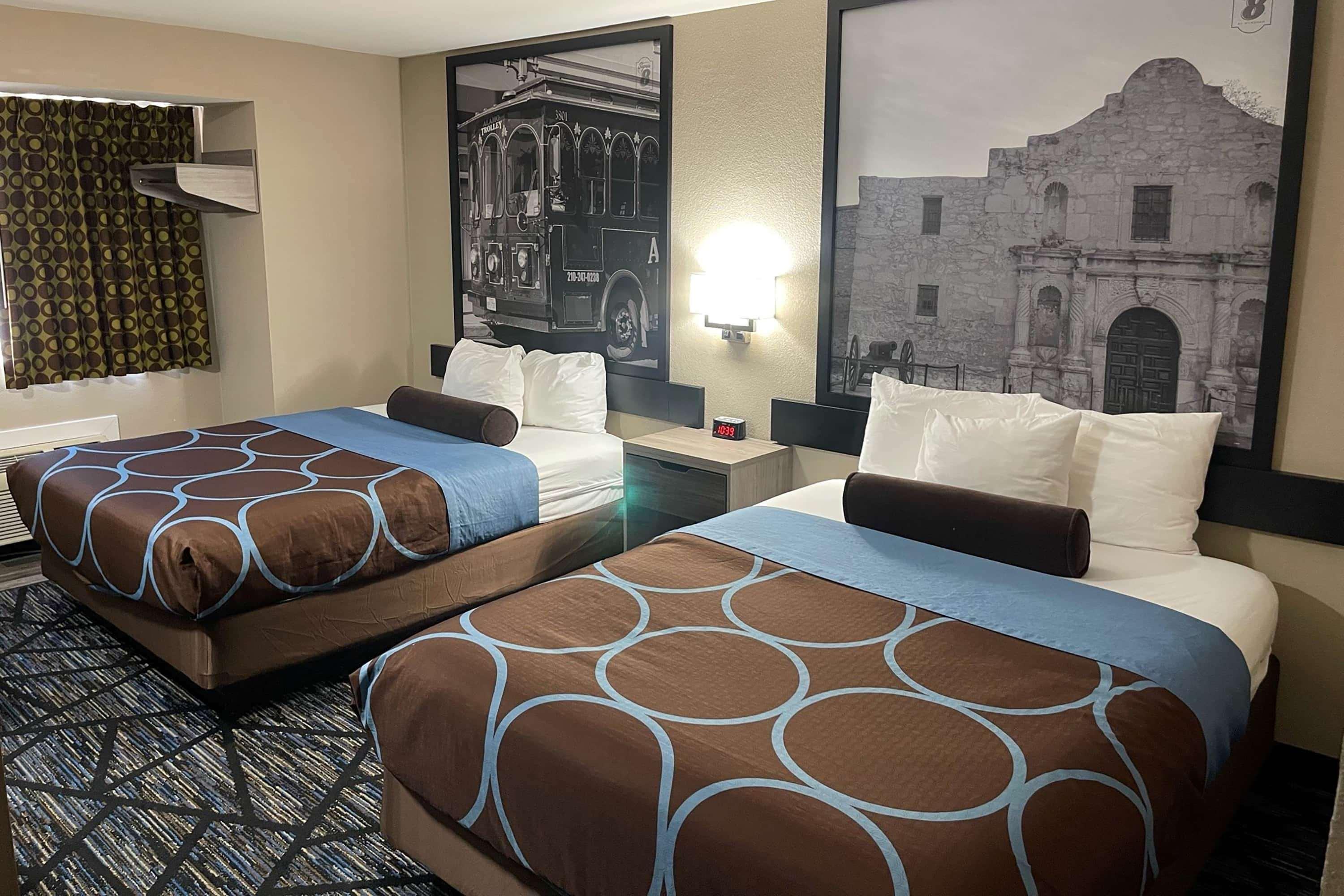 Super 8 By Wyndham San Antonio Downtown Ne Hotel Kültér fotó