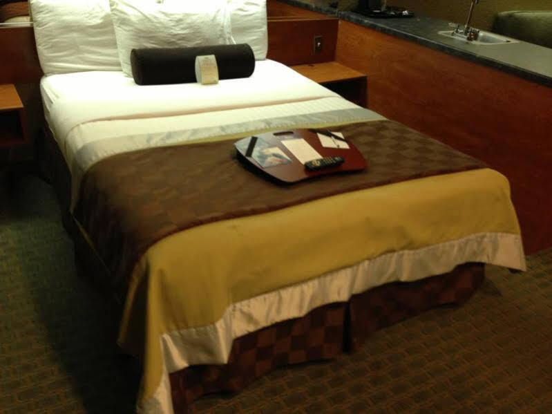 Super 8 By Wyndham San Antonio Downtown Ne Hotel Kültér fotó
